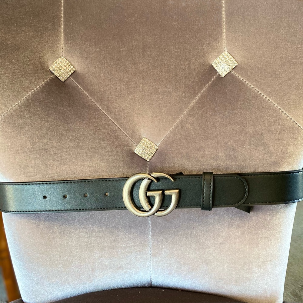 Gucci belt